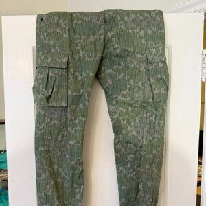 Nike SB camo joggers